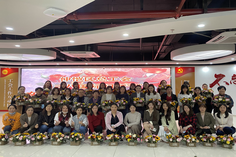ffcfcd143552c038b9cf6fe3843e510_副本.jpg