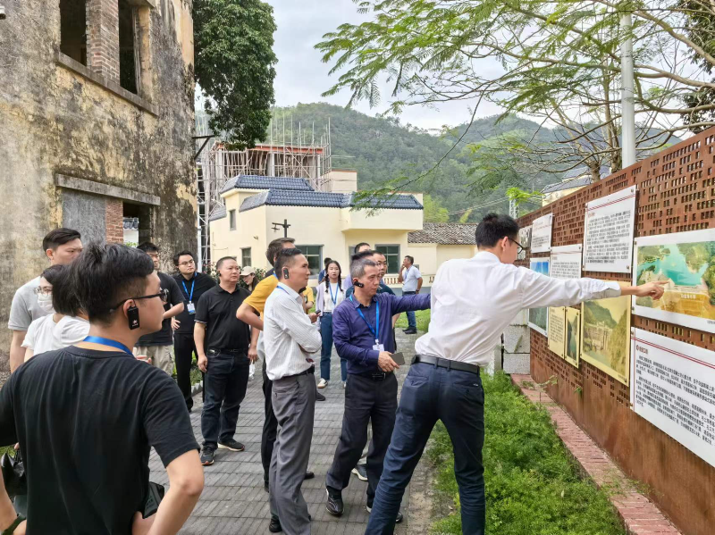 實地考察2.jpg